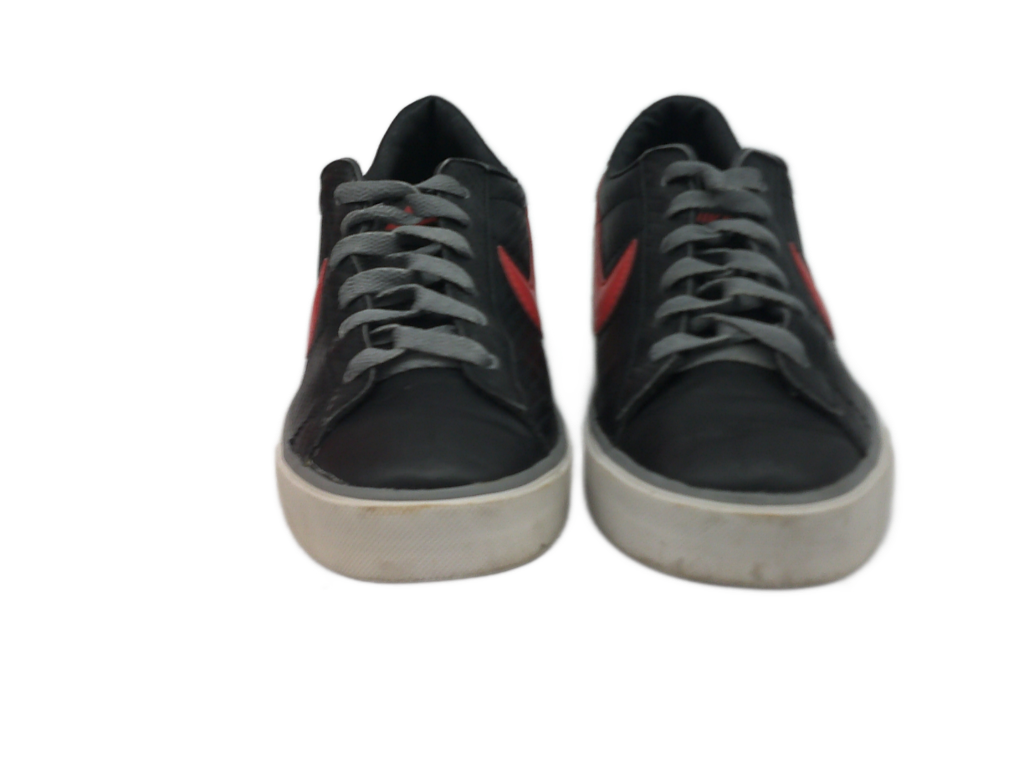 Nike Sweet Classic Leather "Bred" Sneakers | Size 7