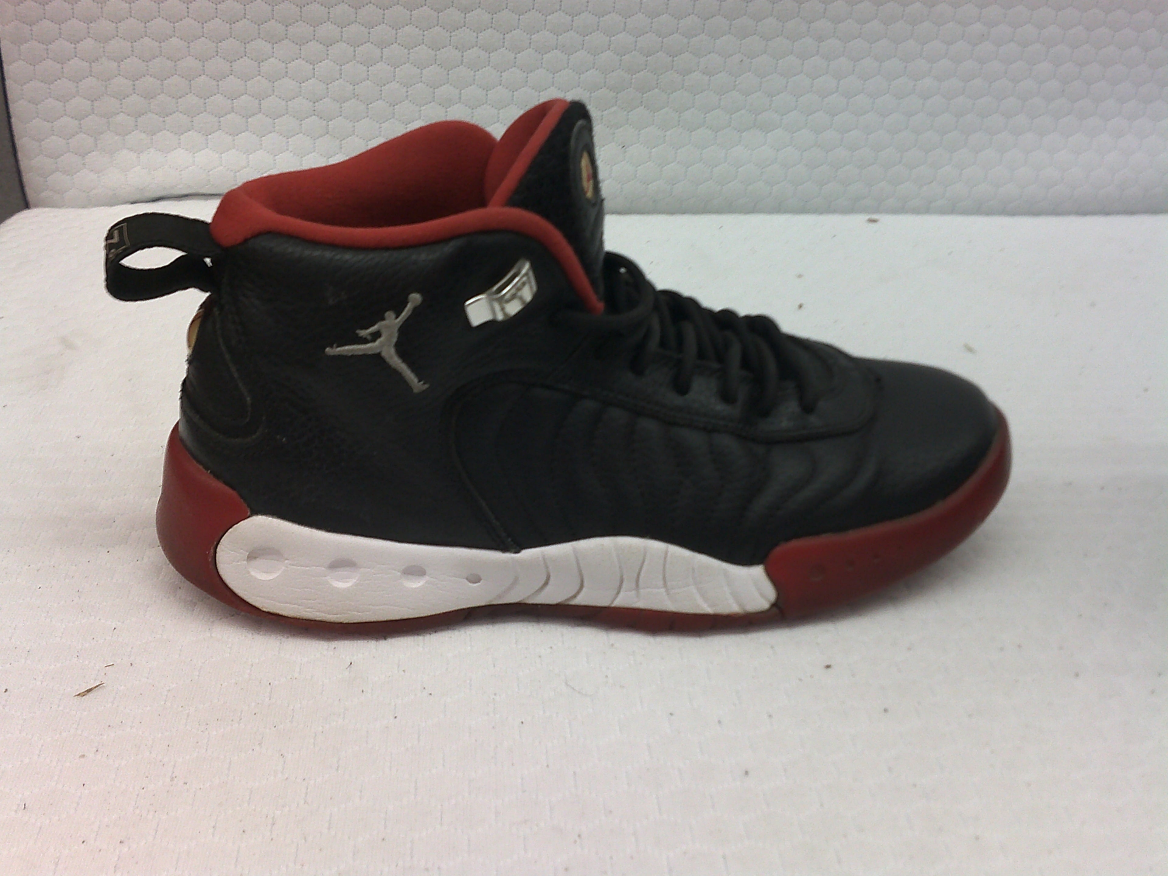 Nike Air Jordan Jumpman Pro - Bred | Size 7Y