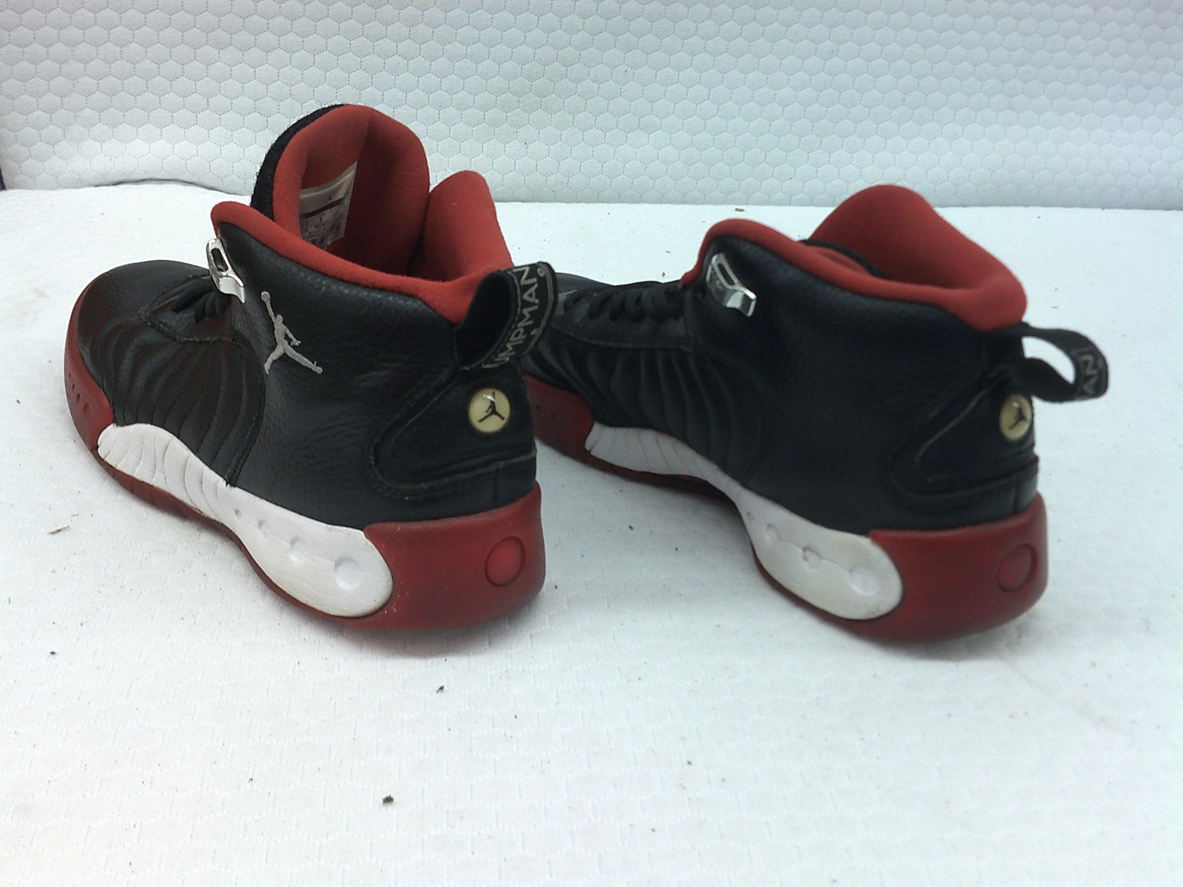 Nike Air Jordan Jumpman Pro - Bred | Size 7Y
