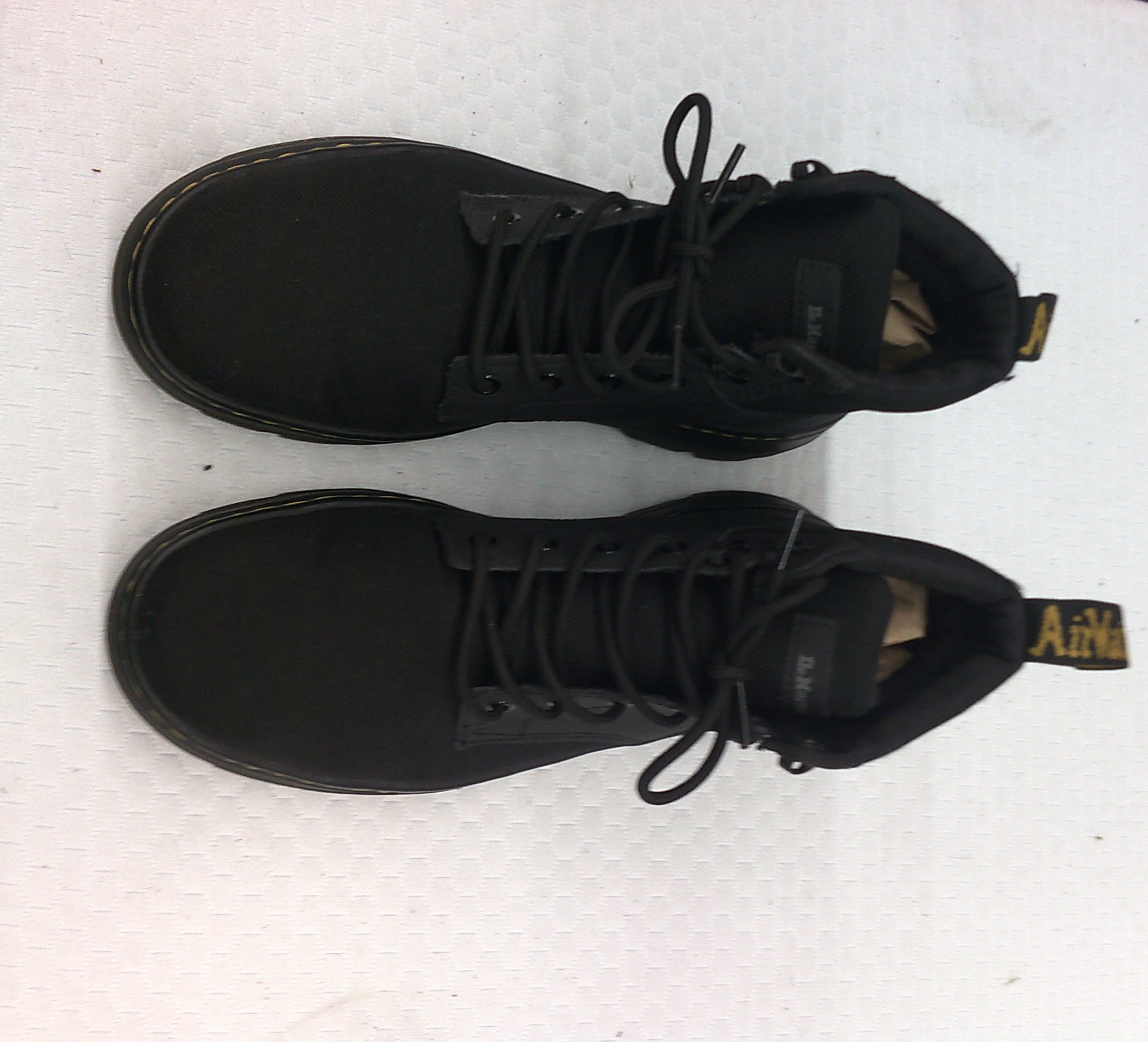 Dr. Martens Rakim Utility Chukka Boot | Size M9/W10
