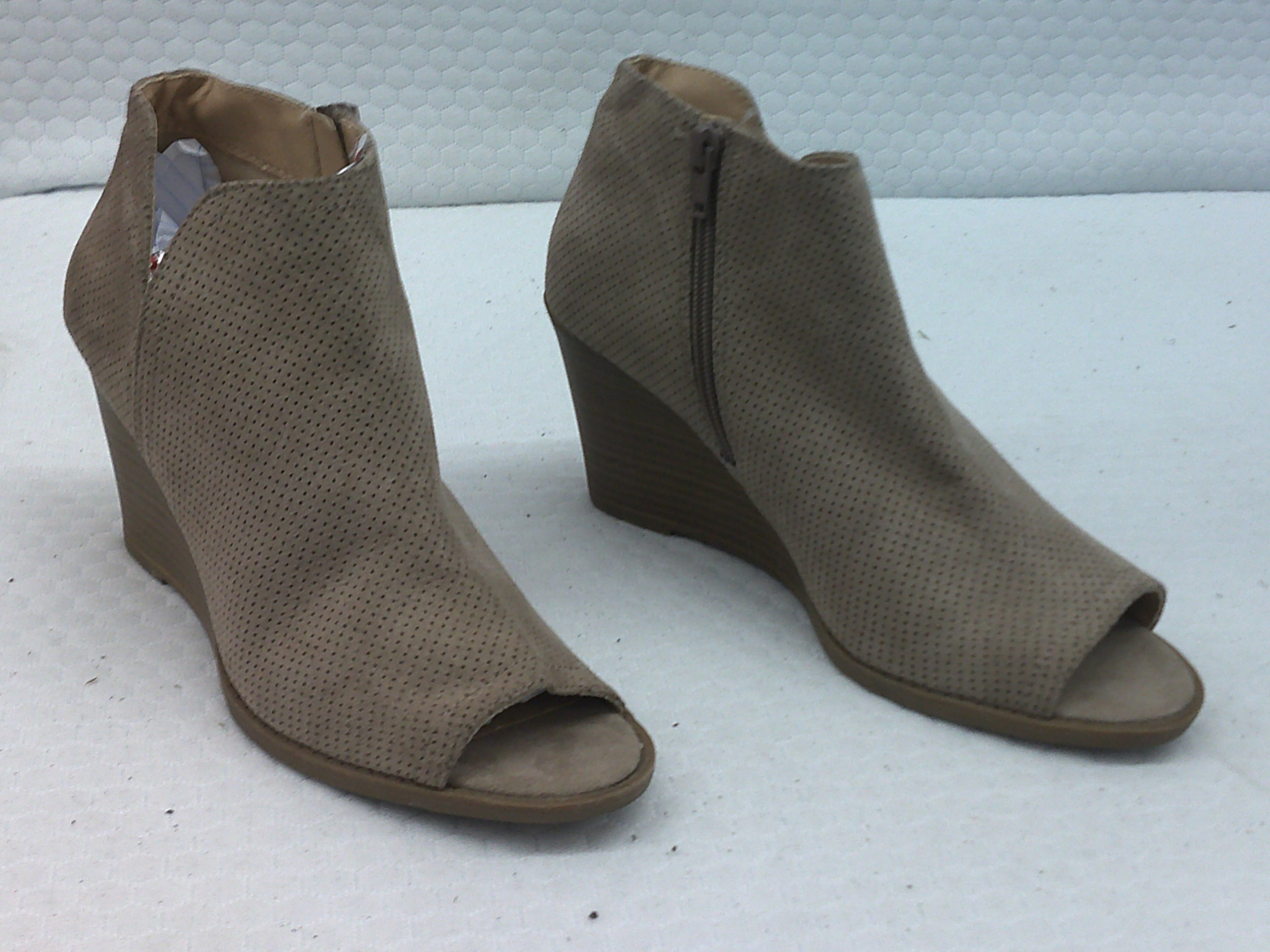 Time and Tru Memory Foam Women's Tan Peep-Toe Wedge Booties | Size 8