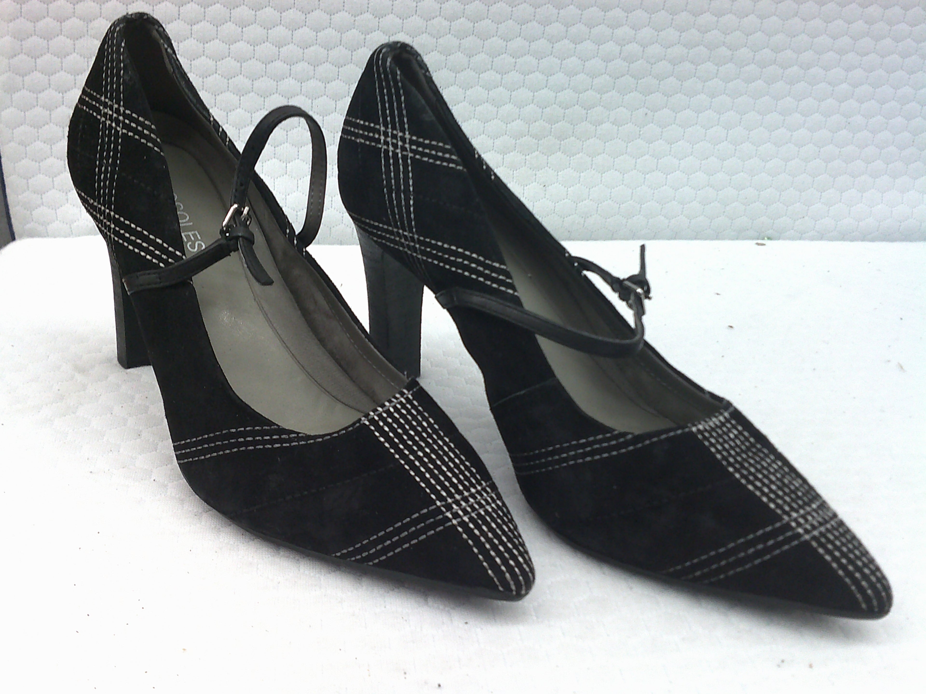 Aerosoles Tax Return Pumps | Size 9