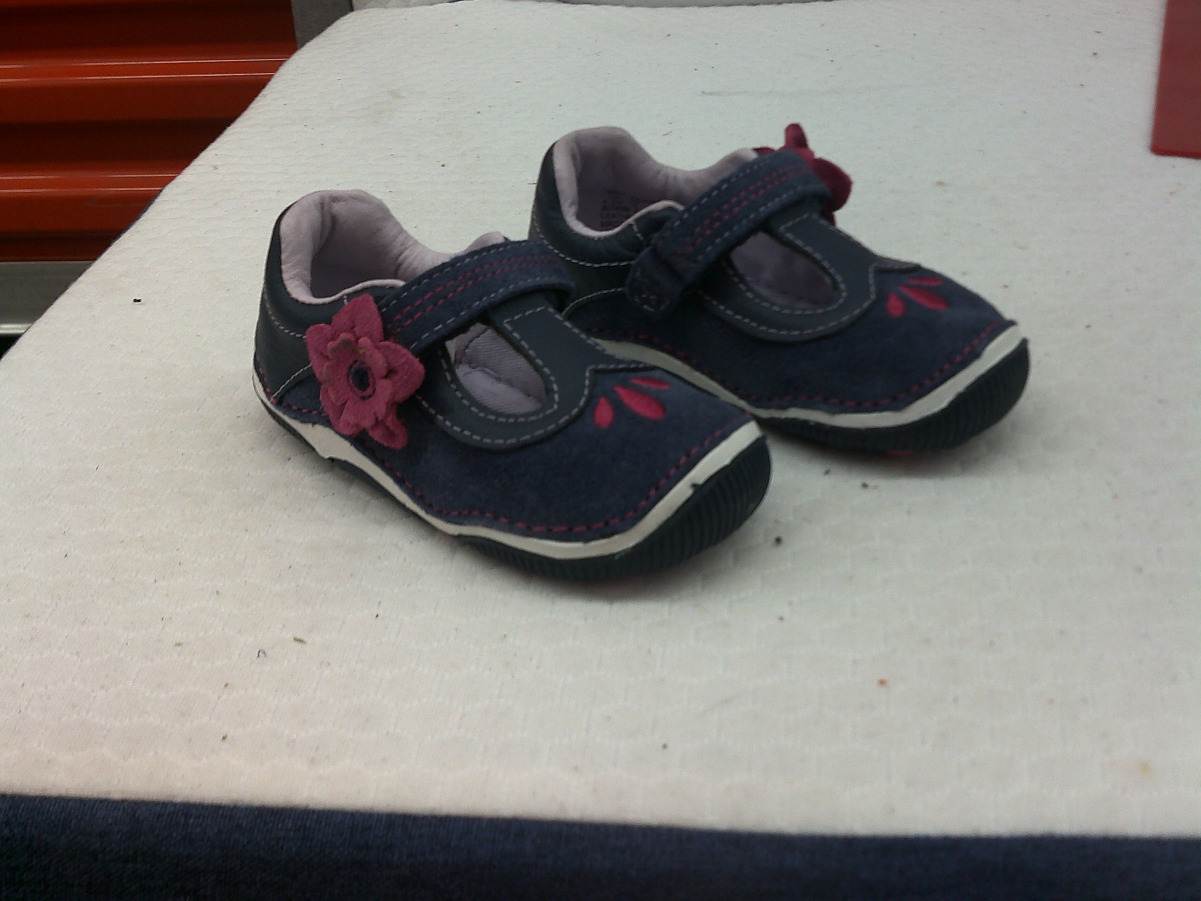 Stride Rite SRTech Teagan Mary Jane – Navy Blue | Size 6.5C