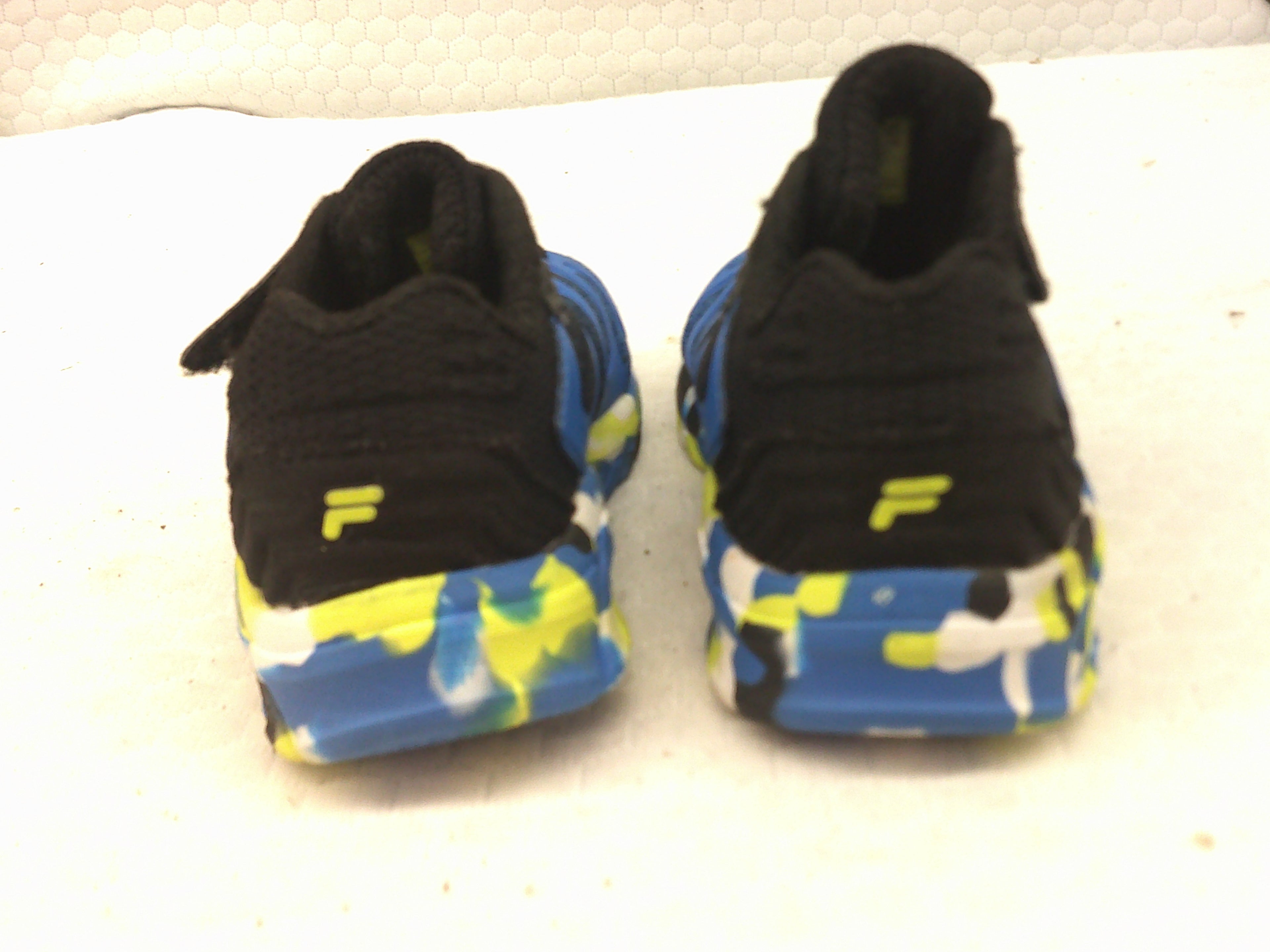 Fila Cryptonic 6 Strap kids' running shoe | Size 7