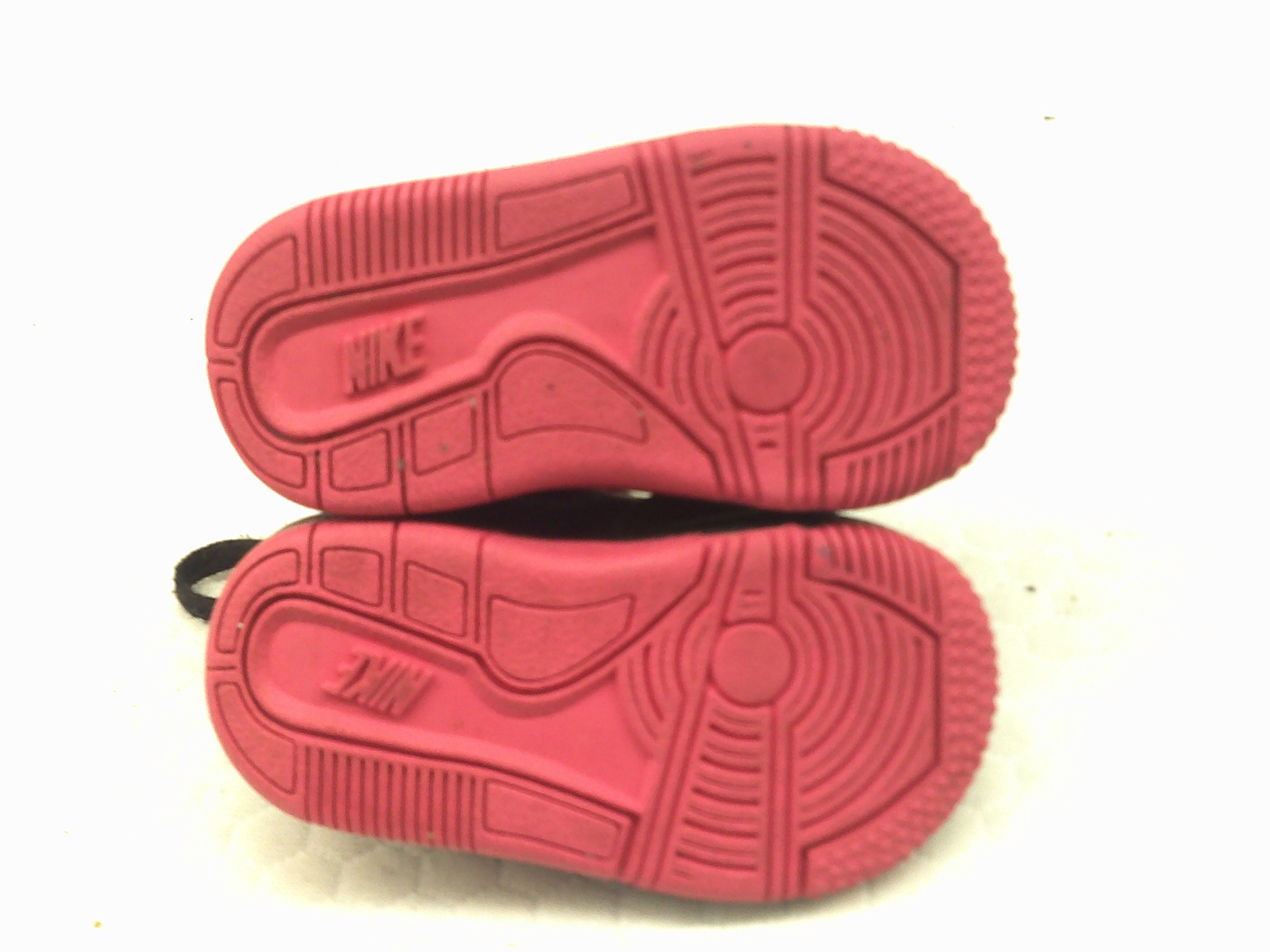 Nike Delta Force low-top toddler sneakers | Size 3C