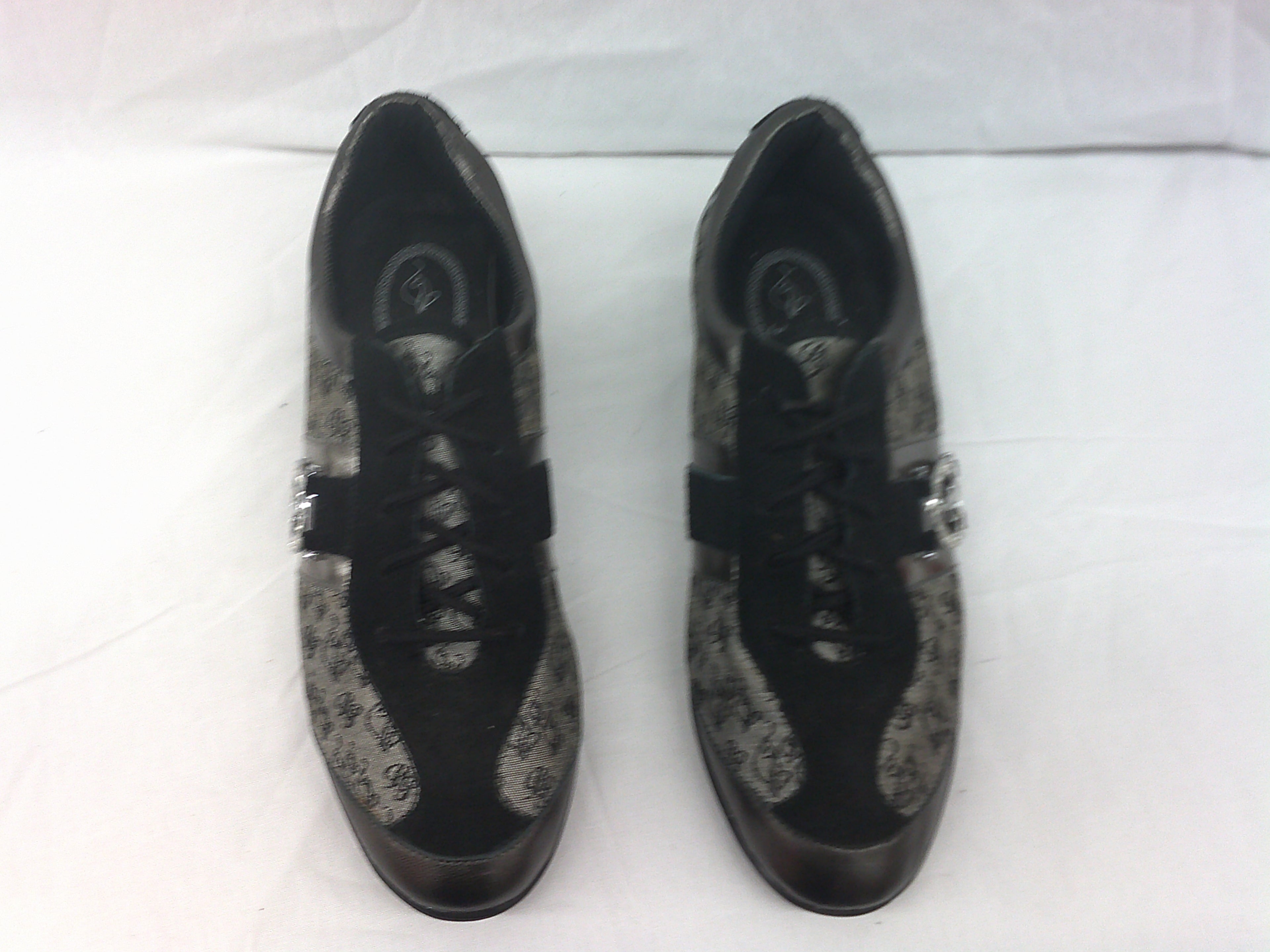 Baby Phat "Shangrila" women's fashion sneaker | Size 7.5