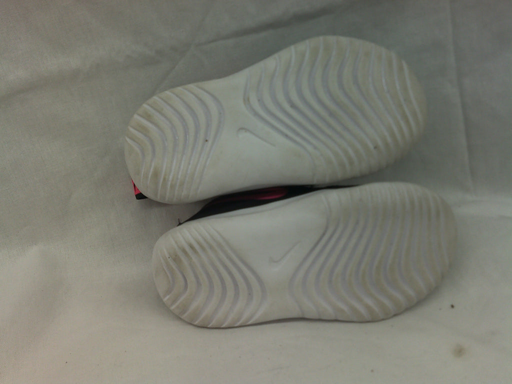 Nike Flex Runner |  Size 7C