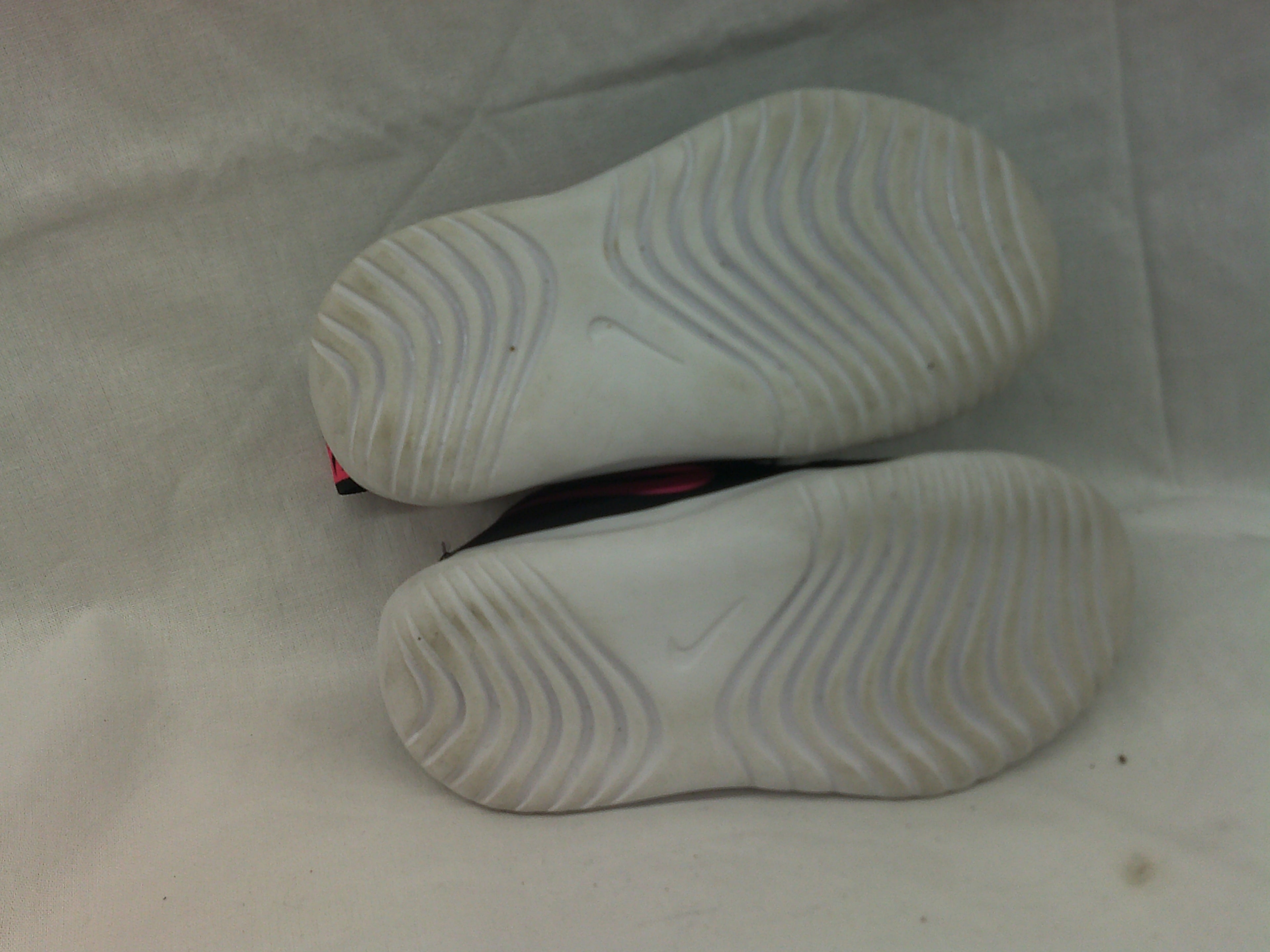 Nike Flex Runner |  Size 7C