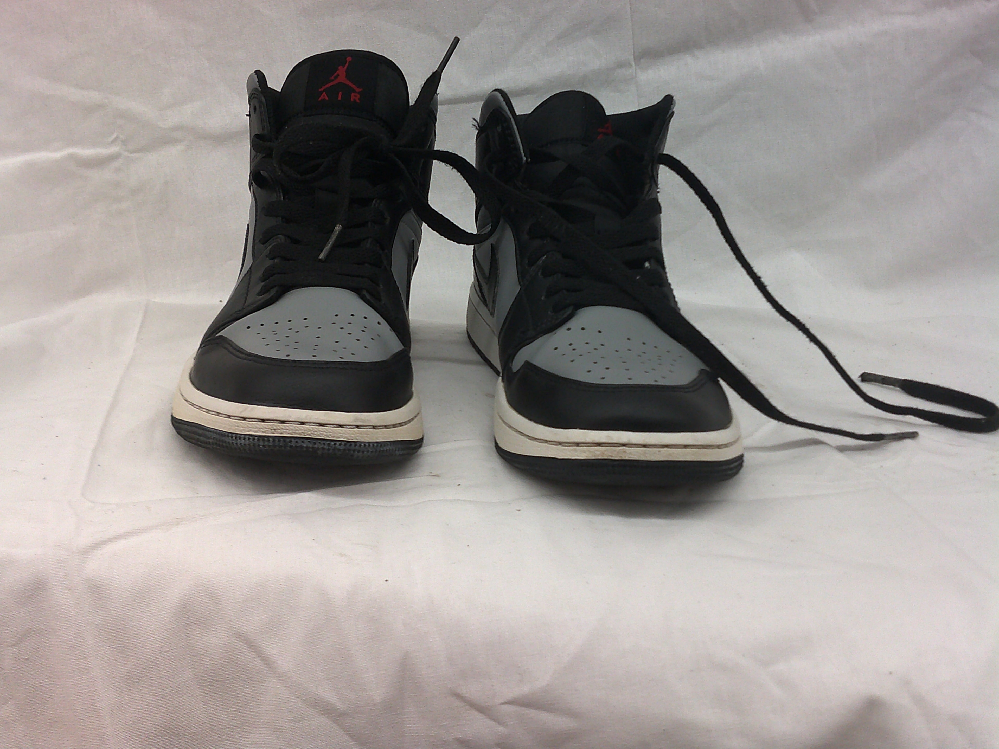 Nike Air Jordan 1 Mid "Shadow Red" | Size 9.5