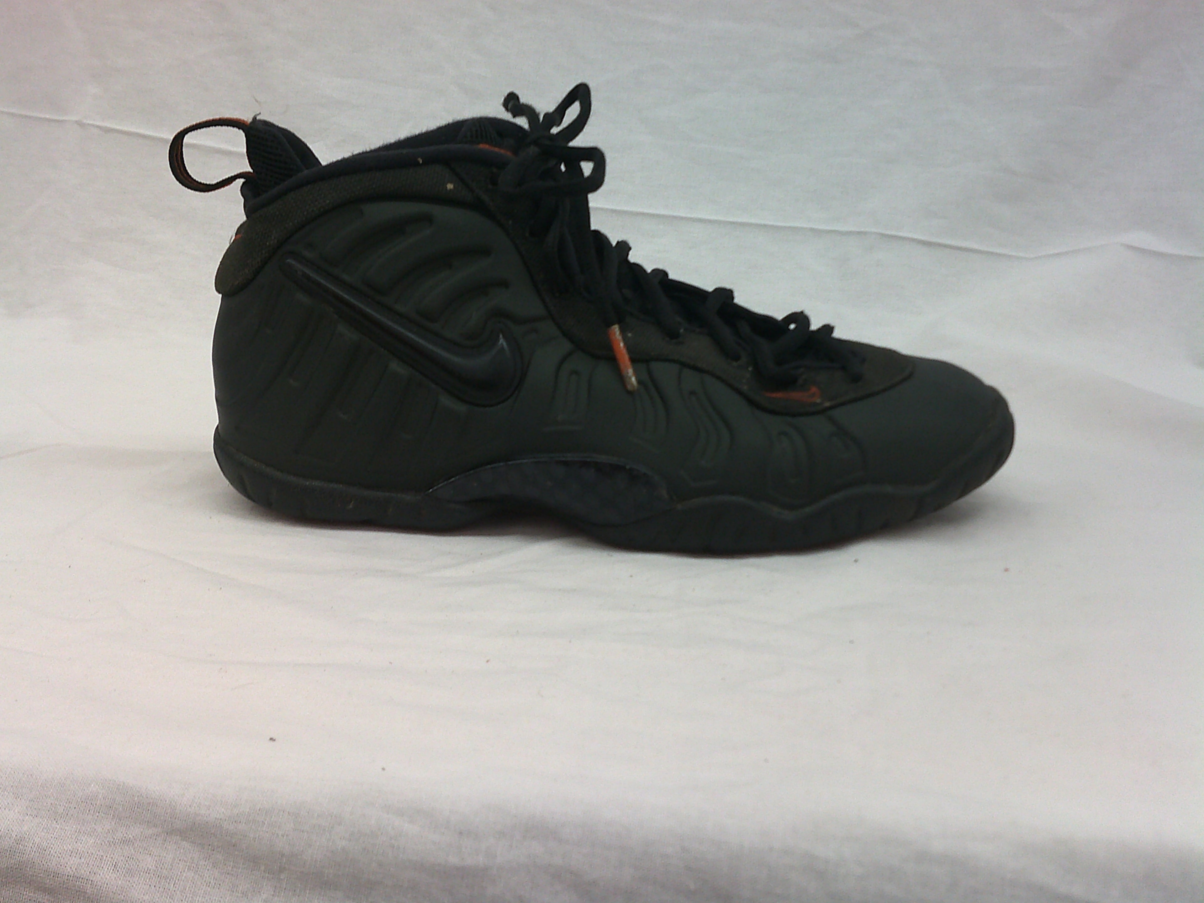 Nike Air Foamposite Pro "Sequoia" | Size 7Y