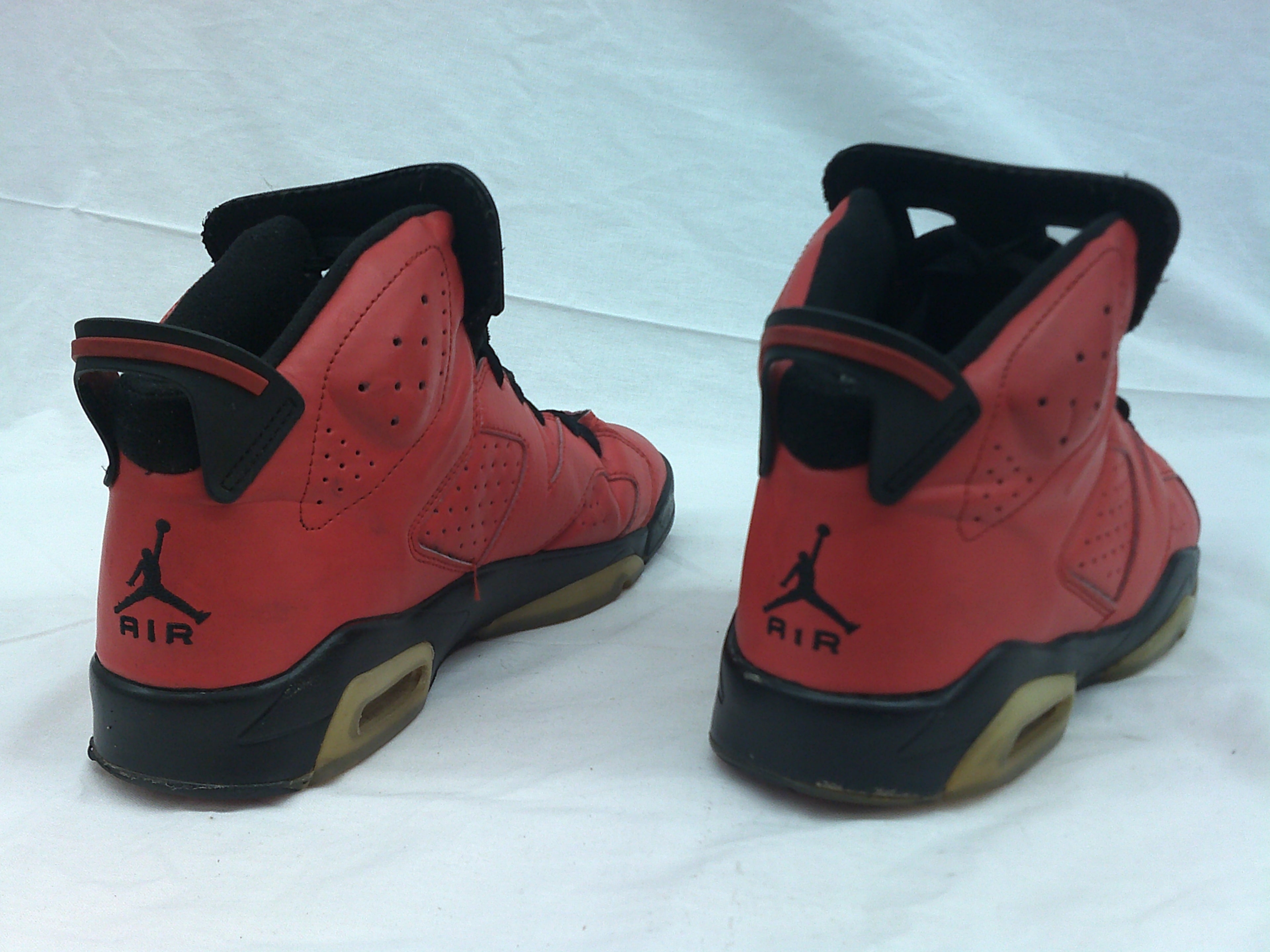 Nike Air Jordan 6 Retro Infrared 23 | Size 8.5