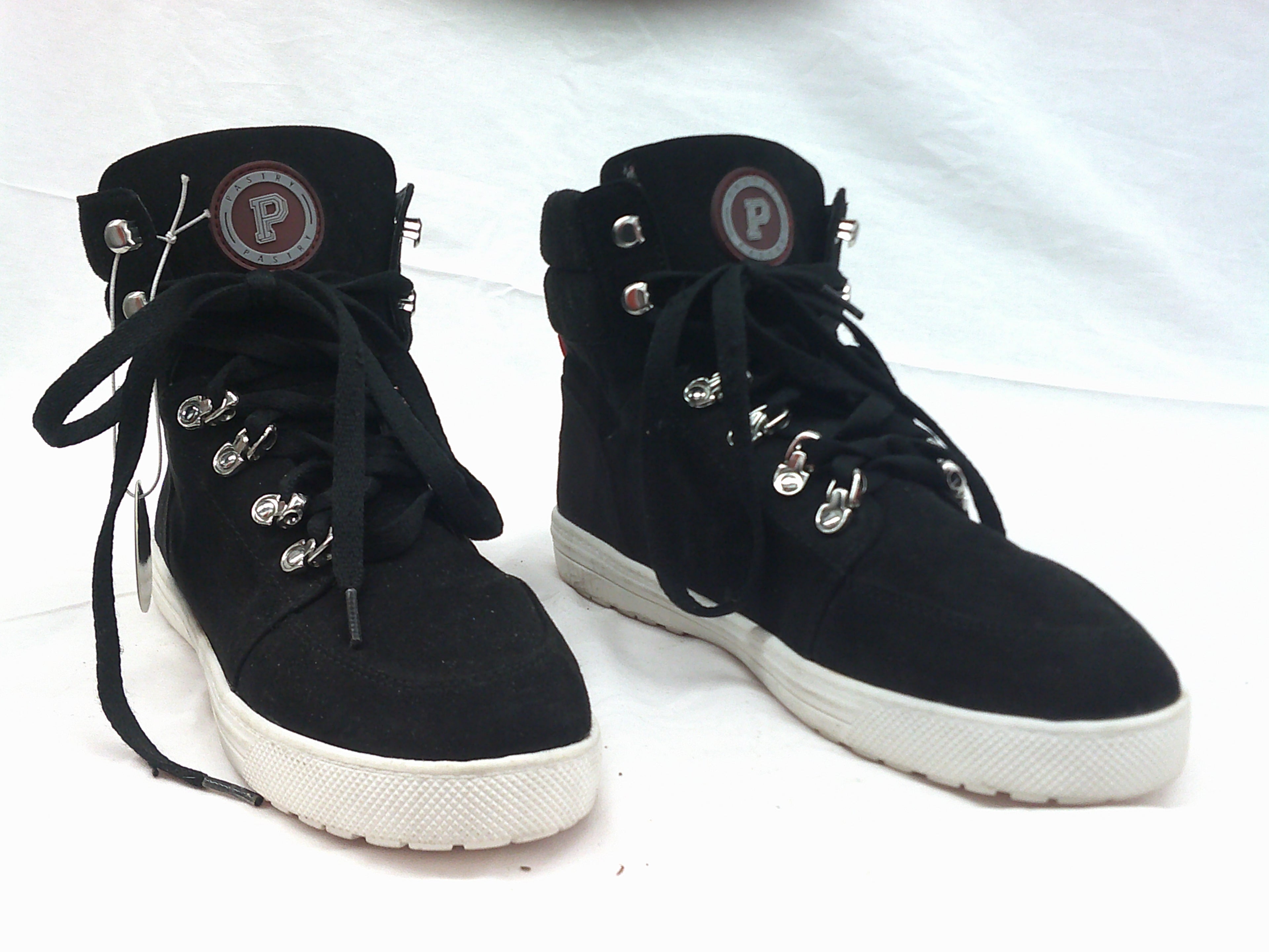 Pastry Riverside Black High-Top Dance Sneaker | Size 8